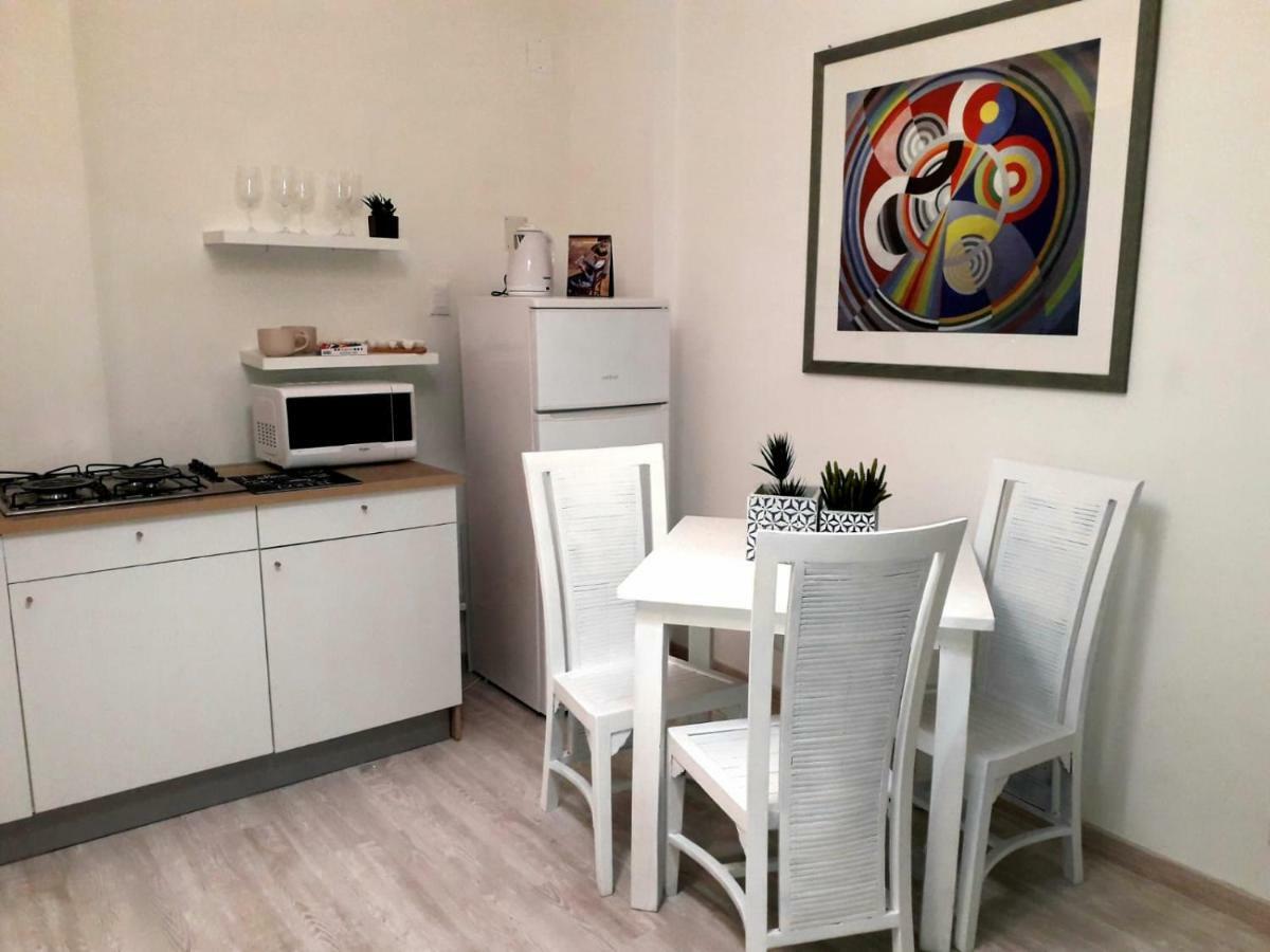 Miklod Apartments Palermo Exterior photo
